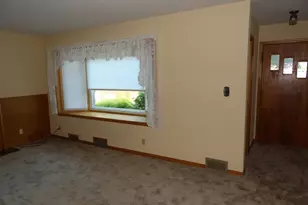 1907 2nd Ave SW, Austin, MN 55912 - Photo 6