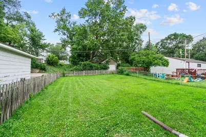 346 Geranium Avenue E, Saint Paul, MN 55130 - Photo 22
