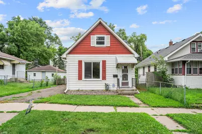 346 Geranium Avenue E, Saint Paul, MN 55130 - Photo 1