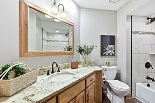 313 Wyndham Cir W, New Brighton, MN 55112 - Photo 32
