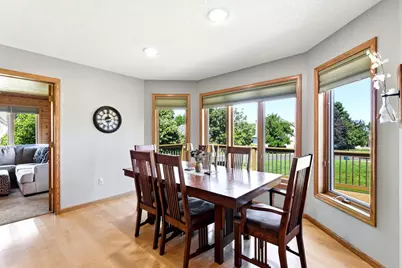 313 Wyndham Circle W, New Brighton, MN 55112 - Photo 12