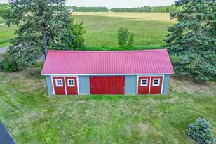 10722 Maturi Rd, Hibbing, MN 55746 - Photo 8