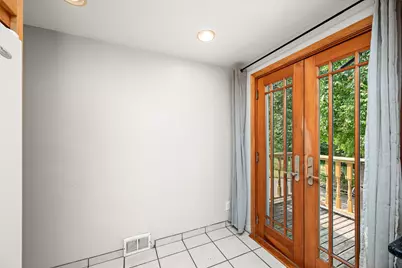 319 Annapolis Street E, West Saint Paul, MN 55118 - Photo 8