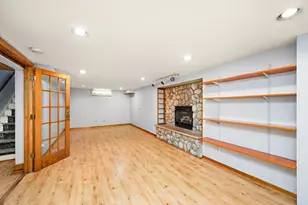 319 Annapolis St E, West Saint Paul, MN 55118 - Photo 14