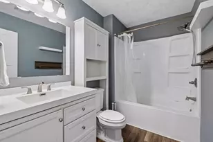 2721 Upland Ct, Plymouth, MN 55447 - Photo 24