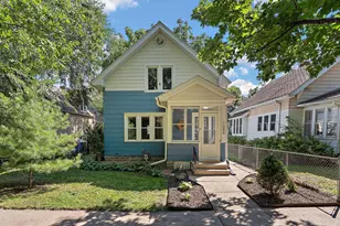 1086 Pleasant Ave, Saint Paul, MN 55102 - Photo 1