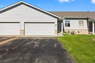 1523 Balinese St, Shakopee, MN 55379 - Photo 6