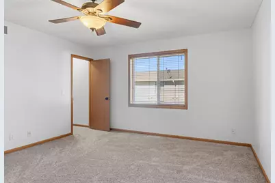 1523 Balinese Street, Shakopee, MN 55379 - Photo 30