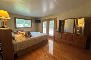 E910 Cedar Rd, Eau Claire, WI 54701 - Photo 10