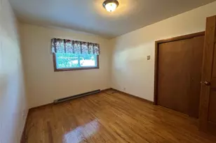 E910 Cedar Rd, Eau Claire, WI 54701 - Photo 24
