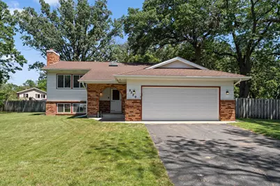 9529 Tyler Street NE, Blaine, MN 55434 - Photo 2