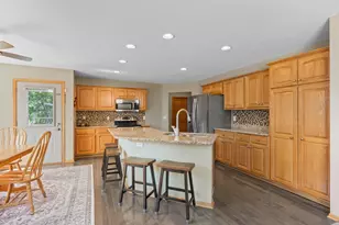3331 98th Cir N, Brooklyn Park, MN 55443 - Photo 6