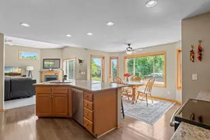 3331 98th Cir N, Brooklyn Park, MN 55443 - Photo 10