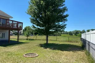 1404 Meadow View Dr, Princeton, MN 55371 - Photo 4