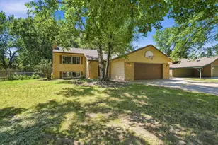 936 97th Ln NE, Blaine, MN 55434 - Photo 2