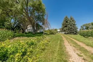 1360 190th St E, Jordan, MN 55352 - Photo 4