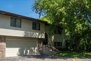 8445 Morgan Ln, Eden Prairie, MN 55347 - Photo 2