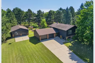 307 NE 10th Street Circle, Grand Rapids, MN 55744 - Photo 2
