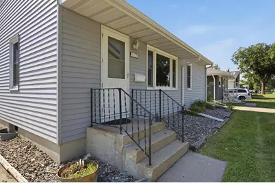 819 15th Street N, Moorhead, MN 56560 - Photo 4