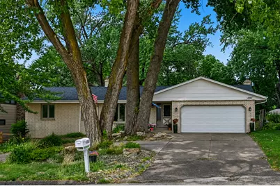 1201 County Road B2 W, Roseville, MN 55113 - Photo 2