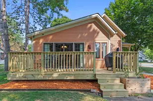 1221 10th St E, Menomonie, WI 54751 - Photo 20