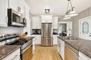 1221 10th St E, Menomonie, WI 54751 - Photo 10