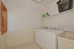 2114 E 6th St, Superior, WI 54880 - Photo 12