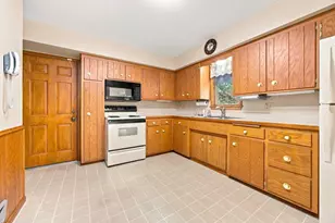 4405 Jansa Dr, Shoreview, MN 55126 - Photo 12