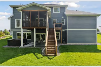 34 Rapp Farm Boulevard, North Oaks, MN 55127 - Photo 2