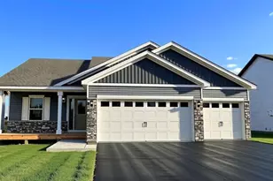 1656 Shasta Dr, Shakopee, MN 55379 - Photo 1