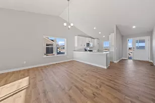1656 Shasta Dr, Shakopee, MN 55379 - Photo 6