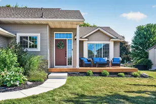 10402 34th St NE, Saint Michael, MN 55376 - Photo 2