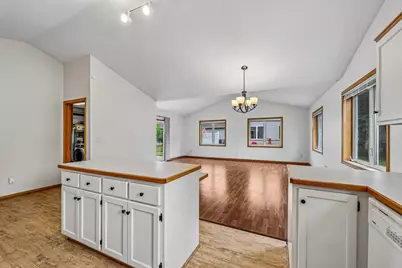 720 Oakwood Street NW, Isanti, MN 55040 - Photo 18