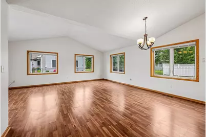 720 Oakwood Street NW, Isanti, MN 55040 - Photo 8