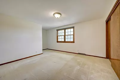 8930 23rd Avenue N, Golden Valley, MN 55427 - Photo 16