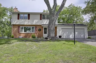 8930 23rd Ave N, Golden Valley, MN 55427 - Photo 6