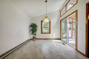 8930 23rd Ave N, Golden Valley, MN 55427 - Photo 4