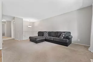 10724 Cavell Rd, Bloomington, MN 55438 - Photo 4