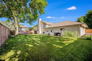 1735 Orchid Dr N, North Mankato, MN 56003 - Photo 6