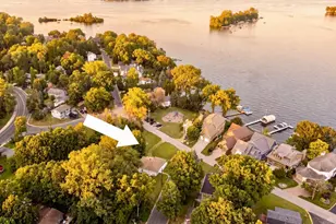 4528 Aberdeen Rd, Mound, MN 55364 - Photo 2