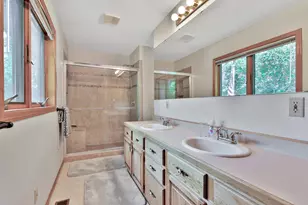 987 Demont Ave E, Maplewood, MN 55109 - Photo 22