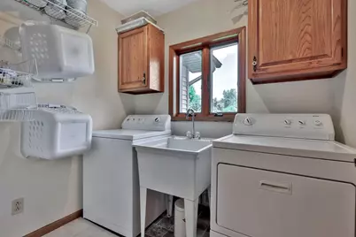 987 Demont Avenue E, Maplewood, MN 55109 - Photo 16