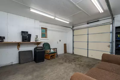 223 Joy Avenue SW, Madelia, MN 56062 - Photo 40