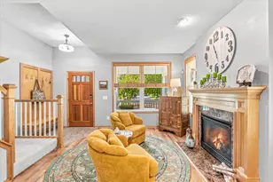 4377 Garden Way N, Hugo, MN 55038 - Photo 8
