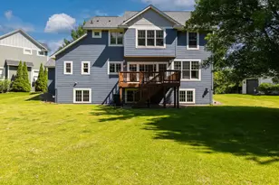 2362 Fieldstone Curve, Woodbury, MN 55129 - Photo 4