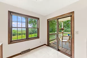 4254 Oakmede Ln, White Bear Lake, MN 55110 - Photo 10