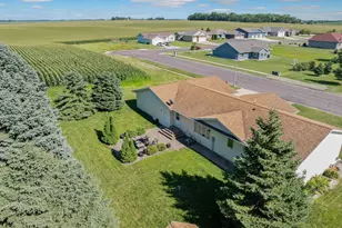1315 Adams Ave, Fairmont, MN 56031 - Photo 52