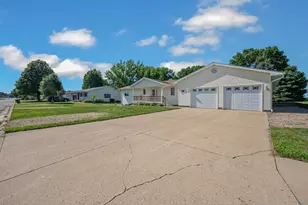 1315 Adams Ave, Fairmont, MN 56031 - Photo 40