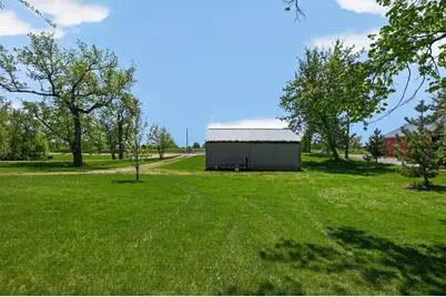 633 Cihlars Point Circle SW, Alexandria, MN 56308 - Photo 38
