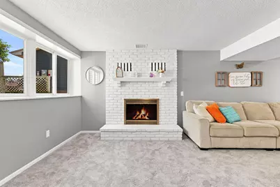 2682 Guthrie Avenue N, Oakdale, MN 55128 - Photo 26